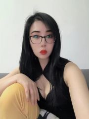 宝通寺眼镜少妇米儿