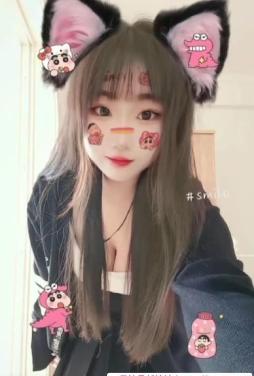 铁西大胸萝莉妹子   