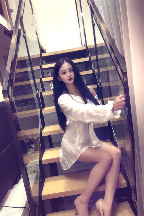 舌吻金莲可以拍AV