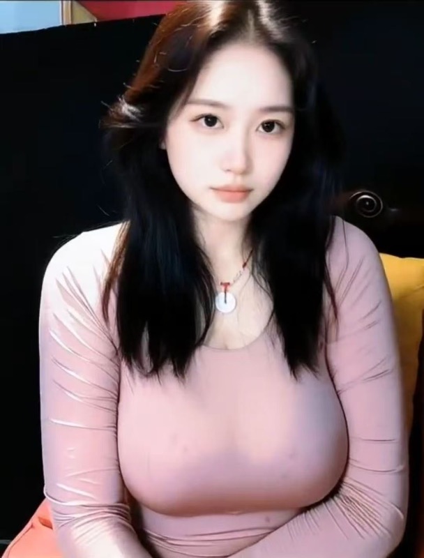 幕府山麓黑丝大奶妹